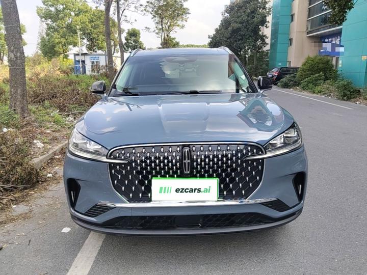 Aviator 2024 3.0T V6 AWD 6-Seater photo 2