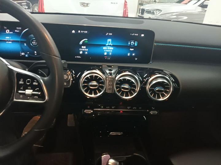 A-Class Imported 2019 A 200 Dynamic photo 8