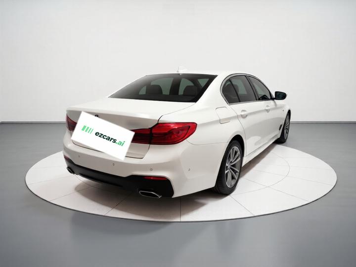 5 Series 2020 525Li M Sport Package photo 6