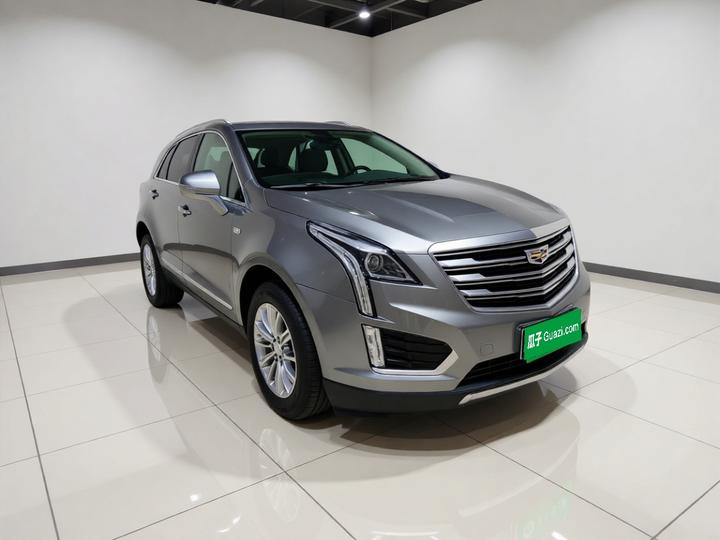 XT5 2016 25T Luxury photo 3