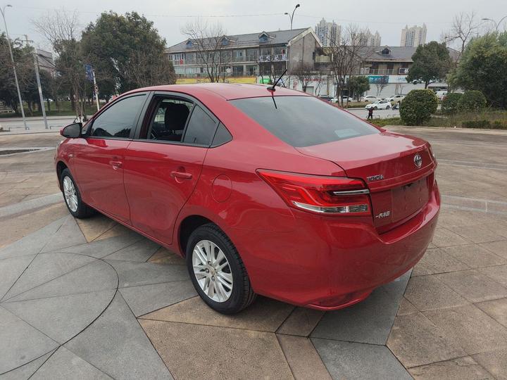 Vios 2017 1.5L CVT photo 4