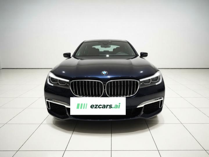 7 Series 2018 730Li Leading M Sport Package photo 2
