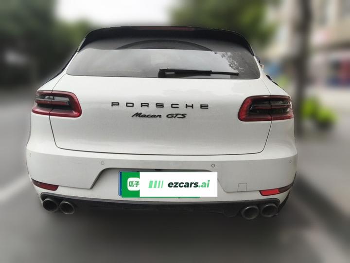 2017 Macan 2.0T photo 5