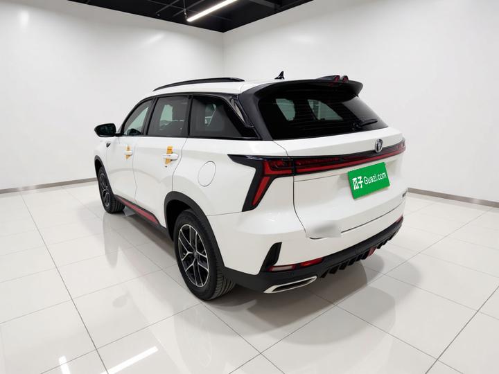 CS75 PLUS 2022 2nd Gen 1.5T AT Premium photo 4