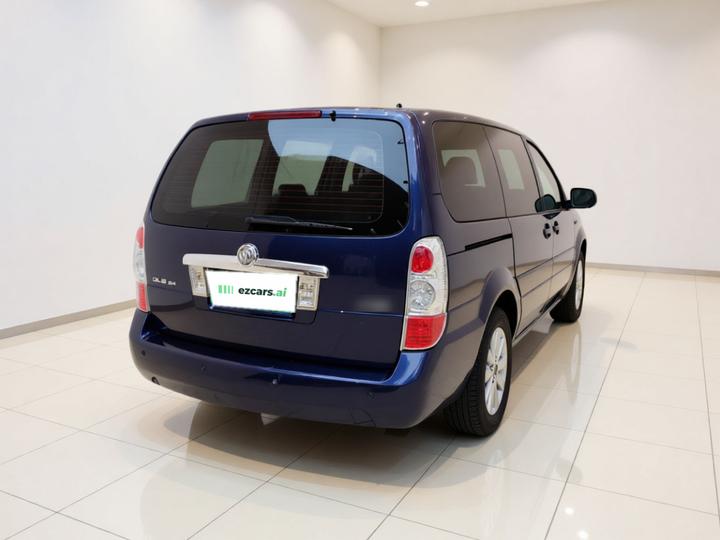 GL8 2014 2.4L Classic photo 6