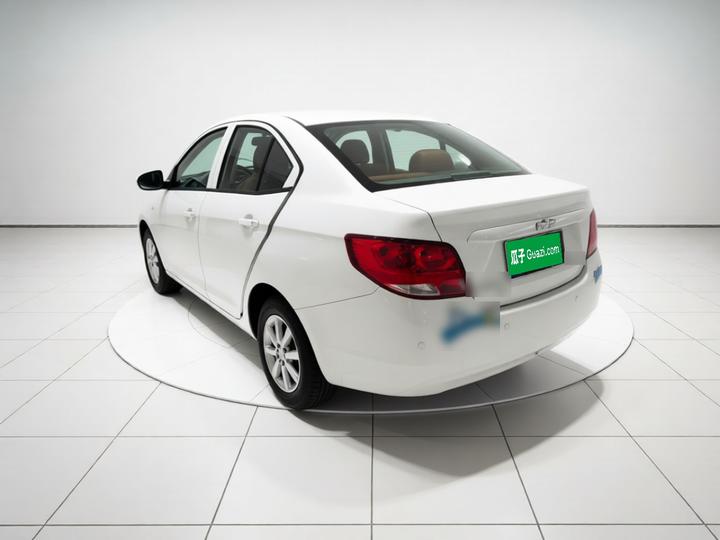 2015 3 1.3L AMT Li Auto photo 4