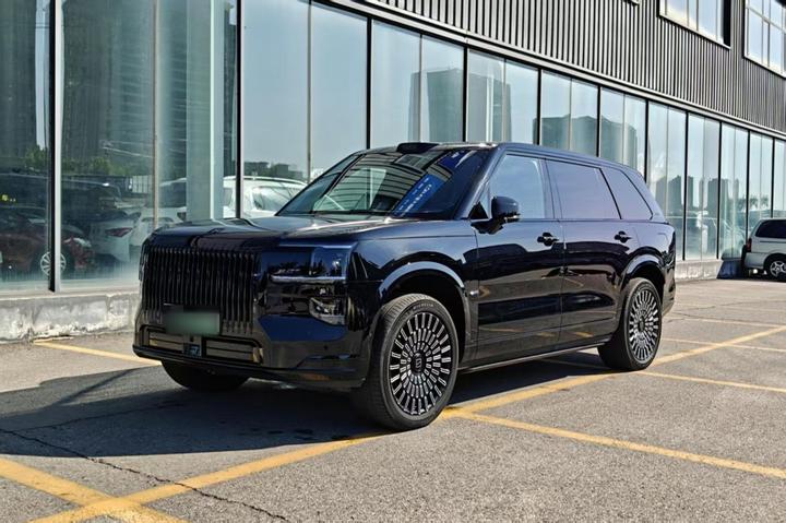 9X 2025 Ultra 70kWh 6-Seater