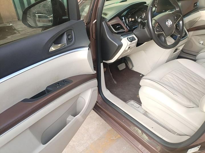 GL8 2021 652T Luxury photo 3