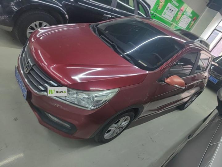 310 2016 1.2L MT Luxury photo 4