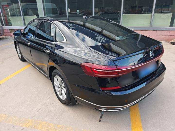 Passat 2024 280TSI Business photo 4