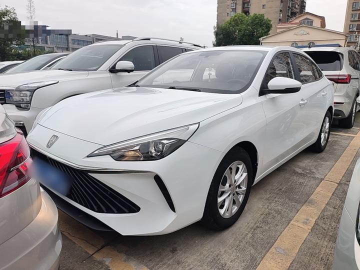 i5 2023 1.5L CVT Luxury