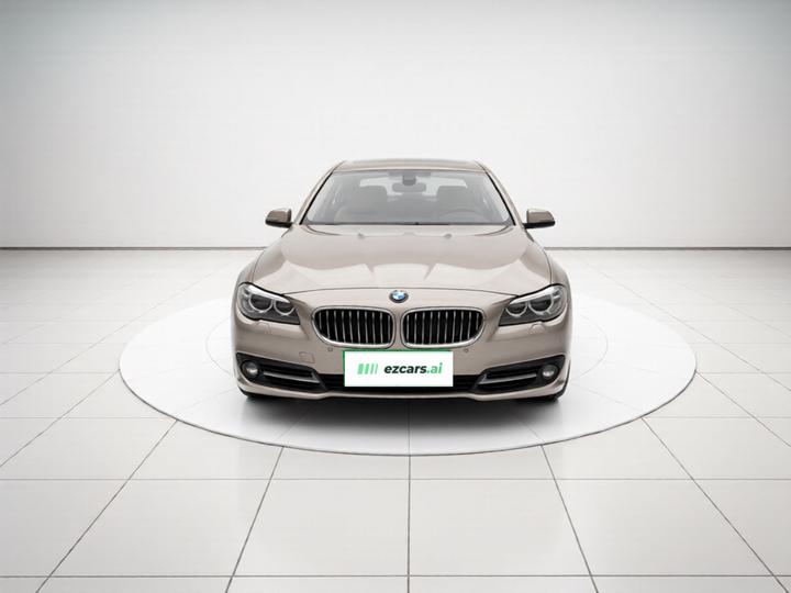 5 Series 2014 520Li photo 2