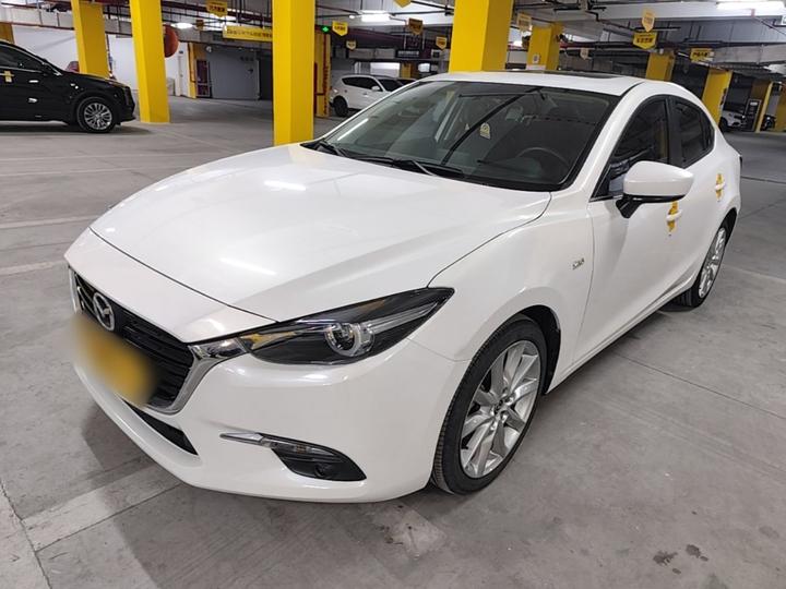 3 Axela 2017 Sedan 2.0L AT Premium China V