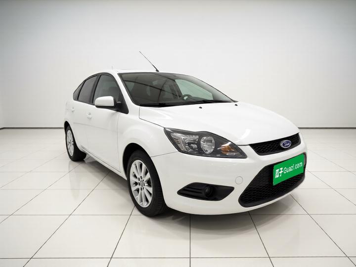 Focus 2013 Hatchback Classic 1.8L AT Anniversary Edition photo 3
