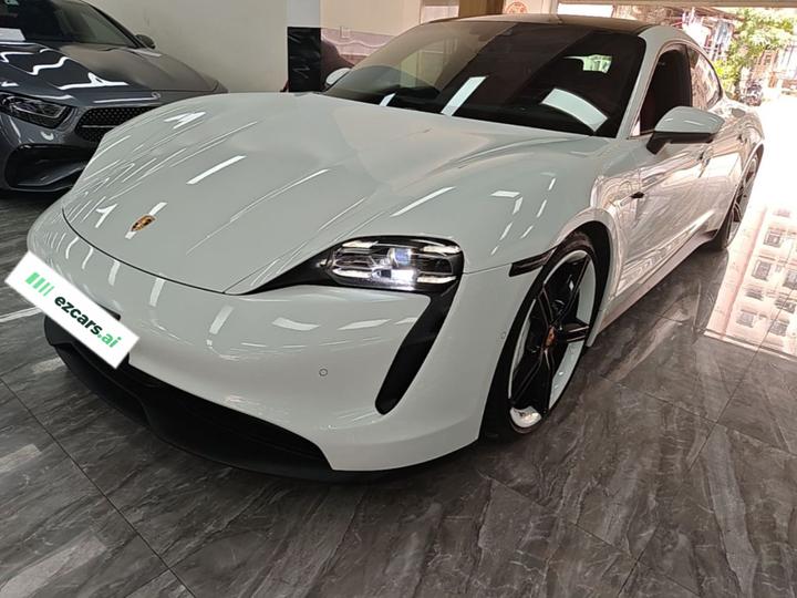 2019 Taycan 4S