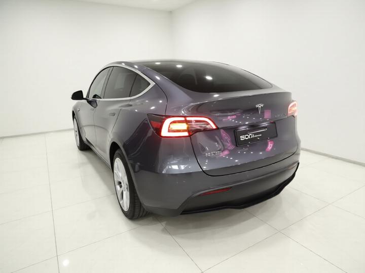Model Y 2022 Facelift RWD photo 4