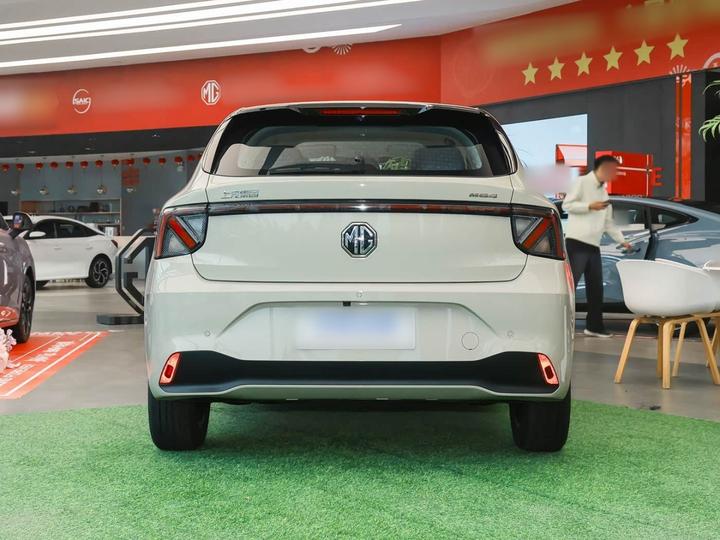 MG4 EV 2026 Facelift 437 photo 4