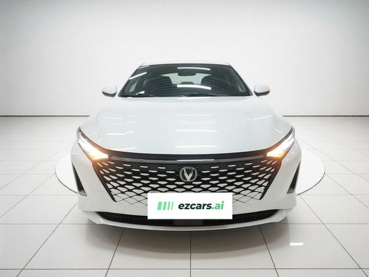PLUS 2023 1.5T DCT Premium photo 2