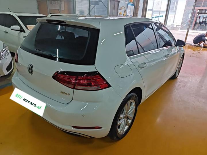 Golf 2018 1.6L AT Comfort photo 6