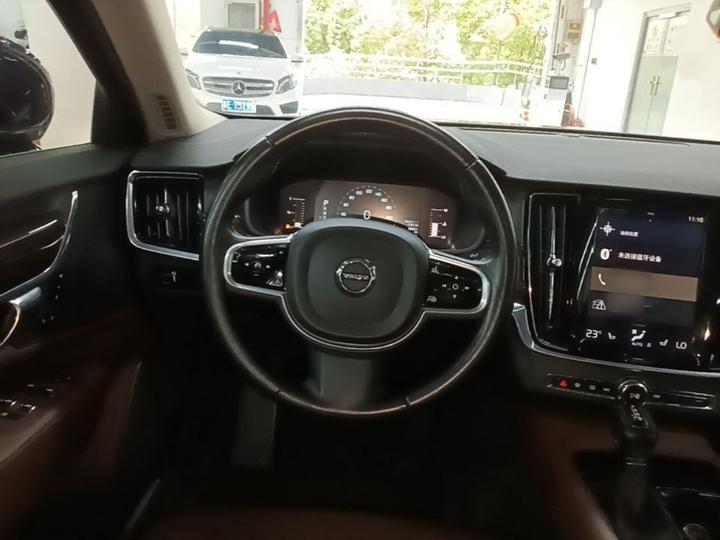 S90 2017 T5 photo 6