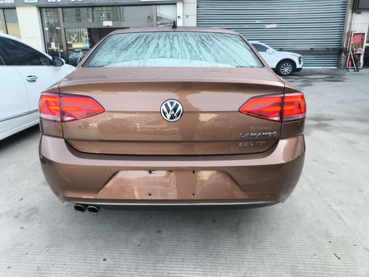 Lamando 2015 330TSI DSG Comfort photo 3
