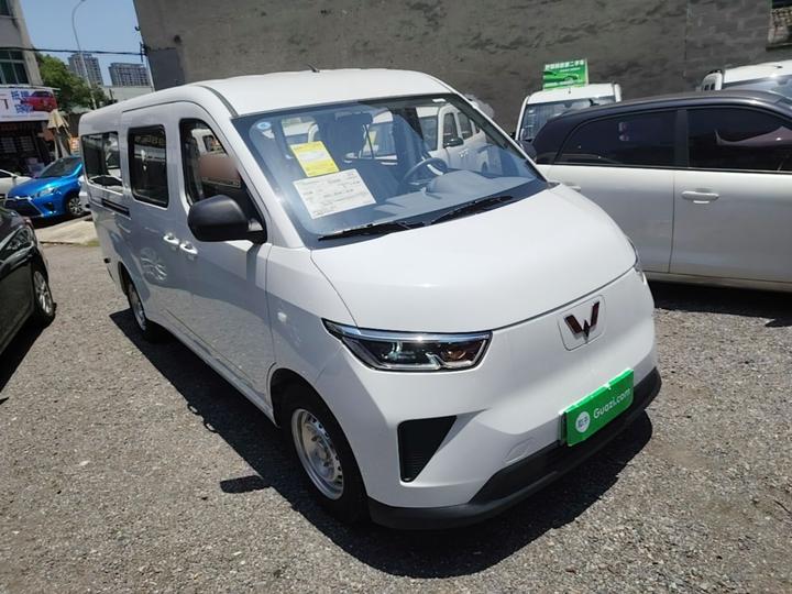 Wuling 2025 400km Bus Comfort photo 3