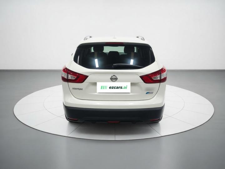 Qashqai 2016 2.0L CVT Elite photo 3