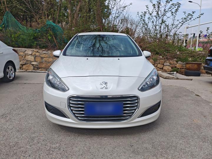 308 2014 Classic 1.6L AT photo 2