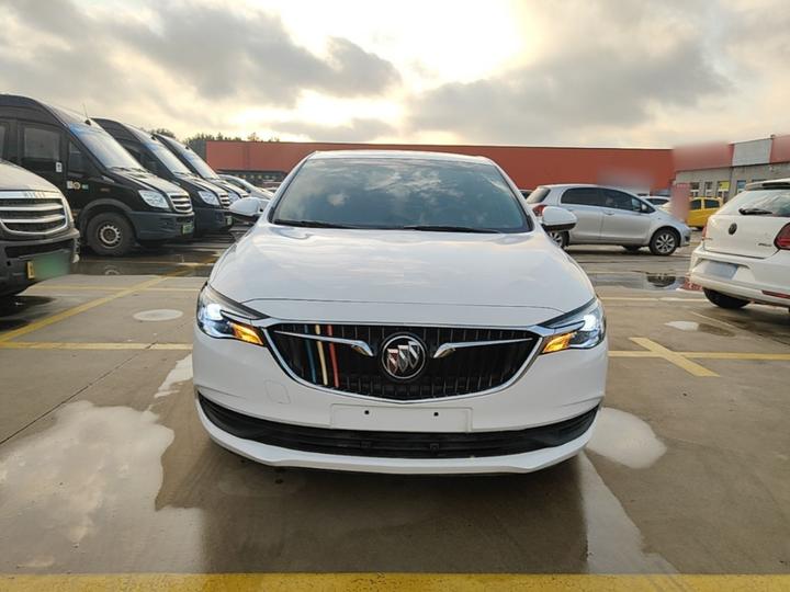 Excelle 2021 Facelift Classic 1.5L AT Elite photo 2