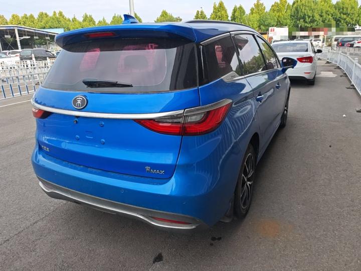 Song MAX 2017 1.5T AT Connected Elite 7-Seater photo 6