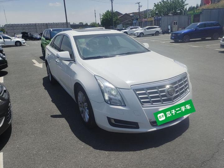XTS 2015 28T Comfort photo 3