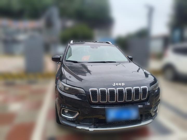 Cherokee 2019 2.0T AWD + AT China VI photo 2