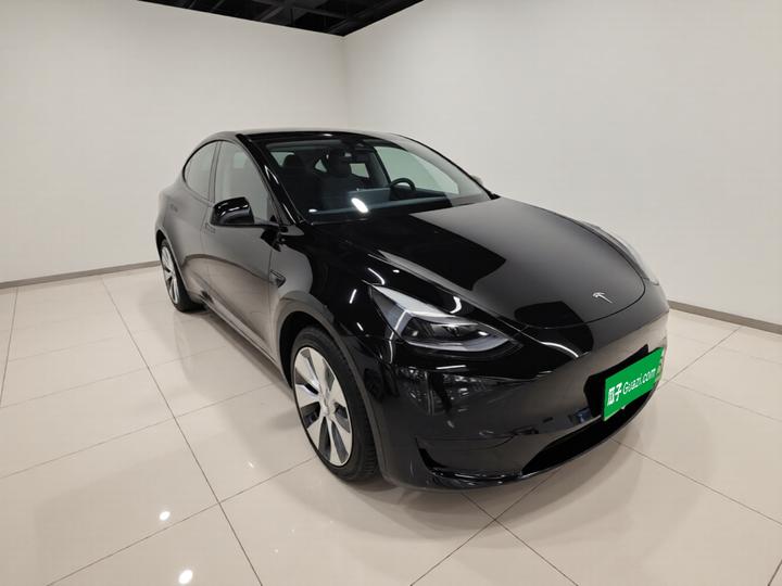 Model Y 2022 Facelift RWD photo 3