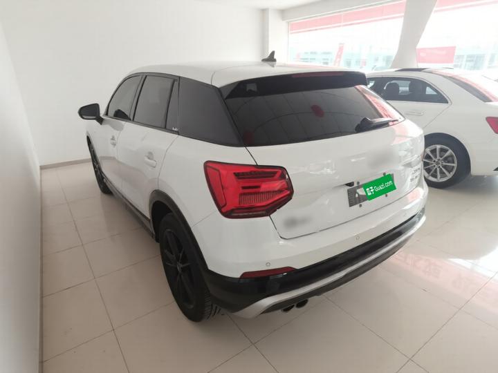 Q2L 2020 35 TFSI Progressive Dynamic photo 4
