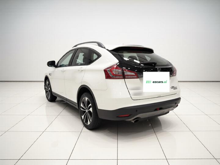 Luxgen 6 SUV 2015 1.8T Fashion photo 4