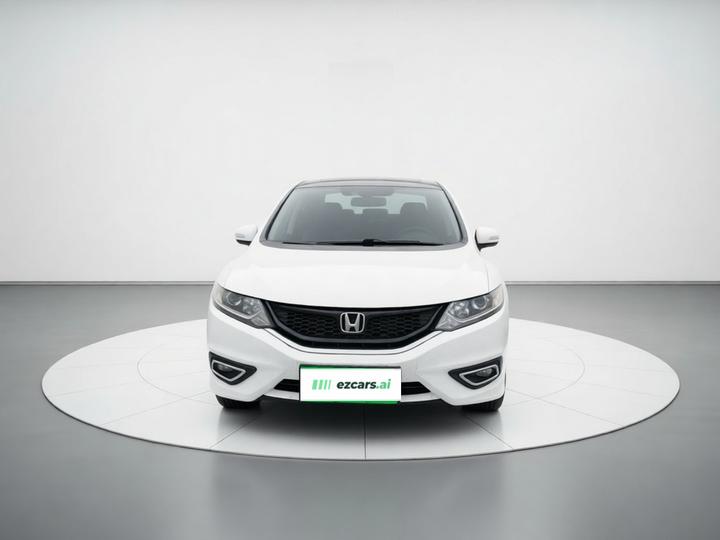 Jade 2013 1.8L AT Comfort 6-Seater photo 2