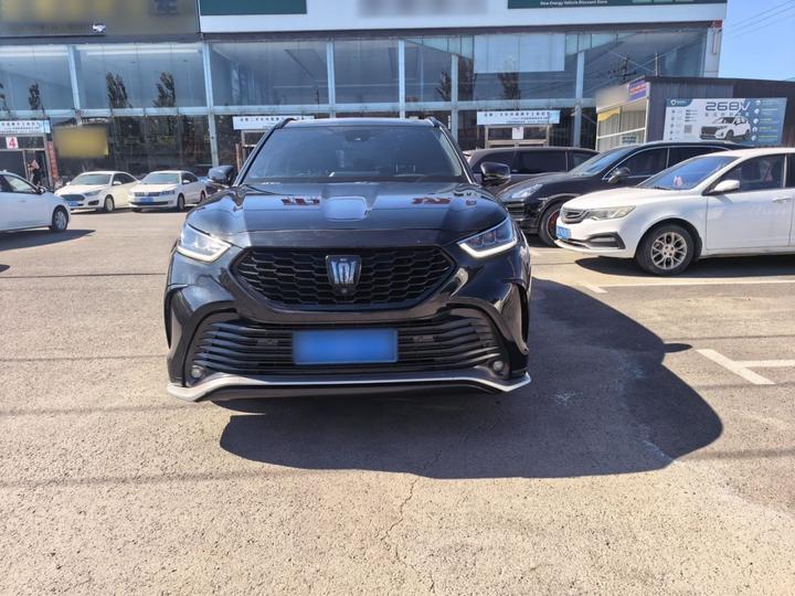 Crown 2022 2.5L HEV AWD Premium photo 3