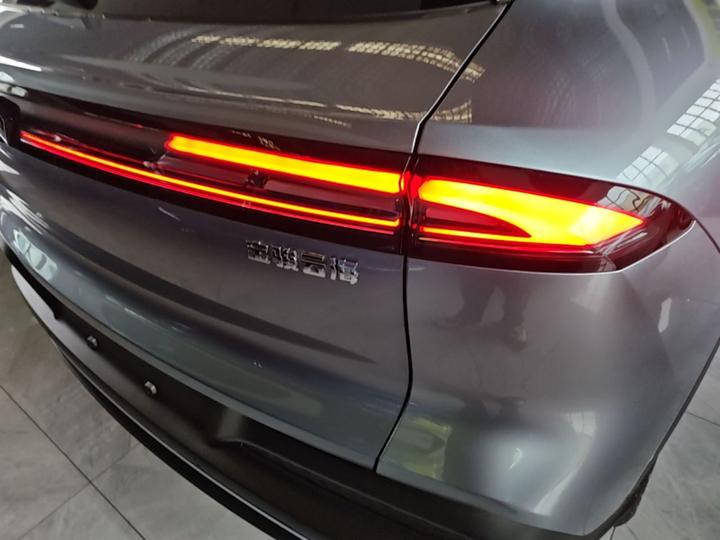 2024 600km EV photo 7