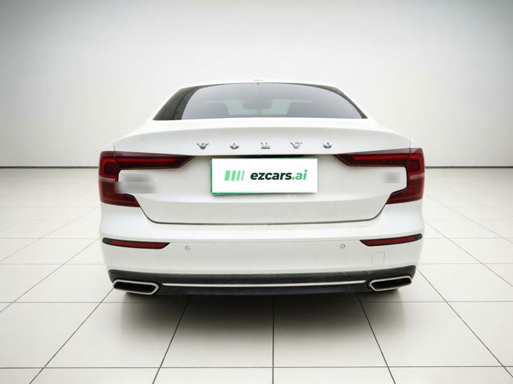 S60 2021 T4 Luxury photo 3