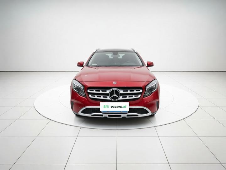 GLA 2017 GLA 200 Dynamic photo 2