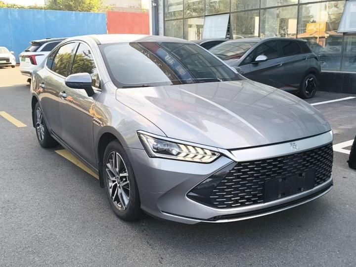 Qin PLUS 2021 DM-i 55KM Flagship photo 3