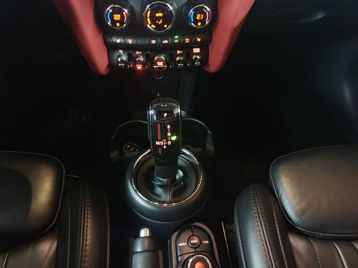 2018 2.0T COOPER S 5-Door photo 6