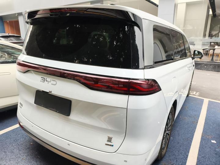 2025 DM-i 1.5T 180km photo 6