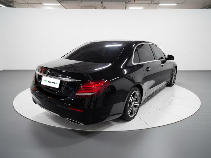 E-Class 2016 E 200 L Sport photo 4