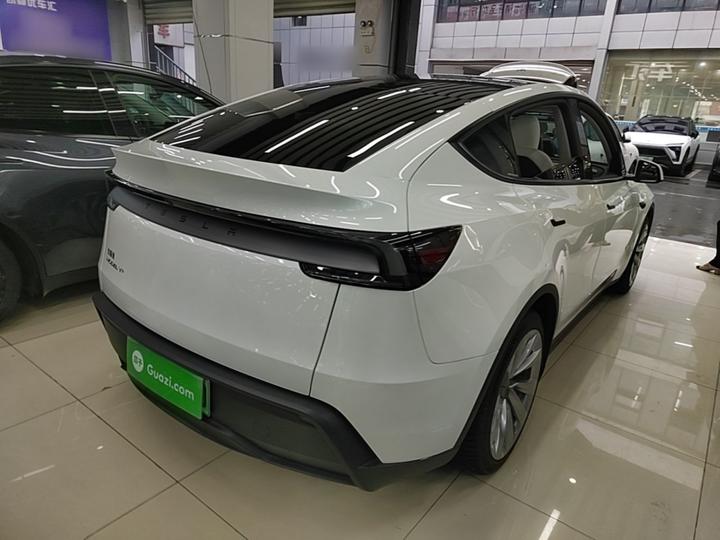 Model Y 2025 Facelift Long Range AWD photo 6