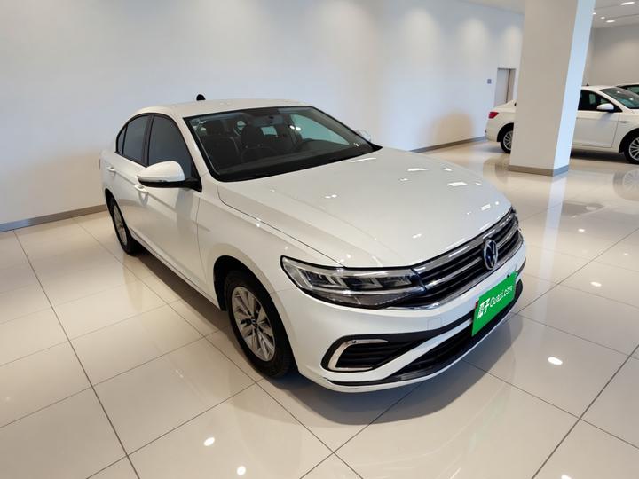 Bora 2024 200TSI DSG Cruise photo 3
