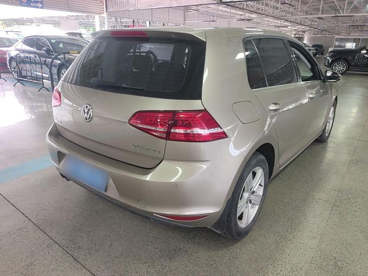 Golf 2016 230TSI AT Comfort photo 4