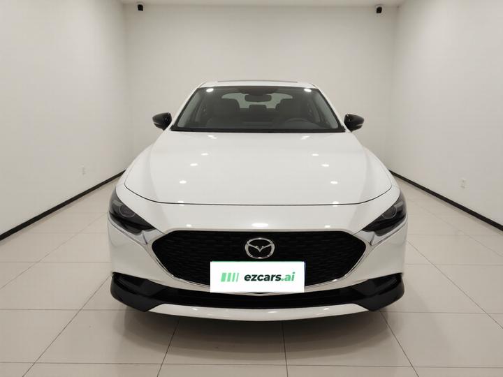 3 Axela 2020 1.5L AT photo 2