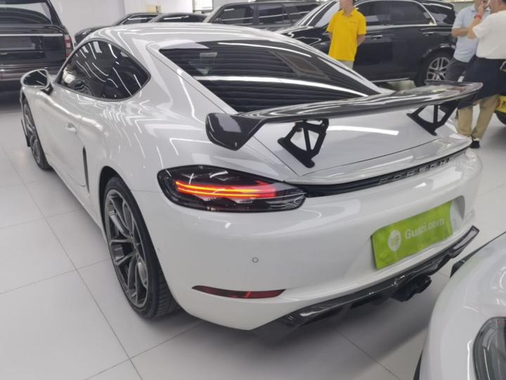 718 2016 Cayman 2.0T photo 4