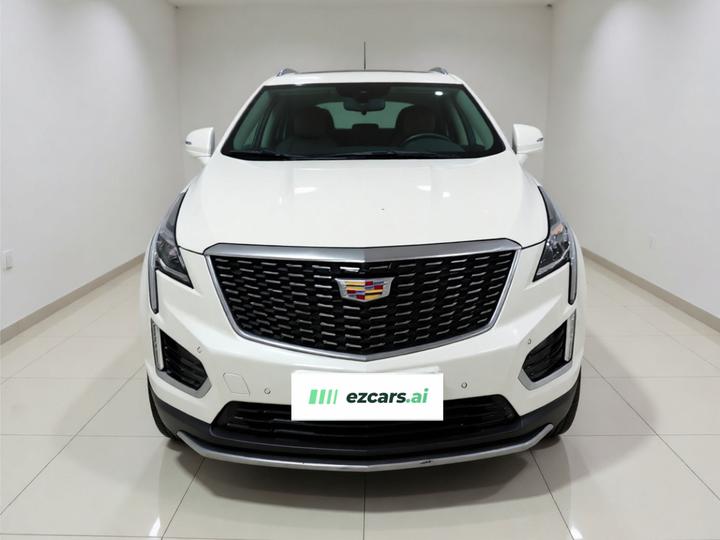 XT5 2020 Facelift 28T Luxury photo 2